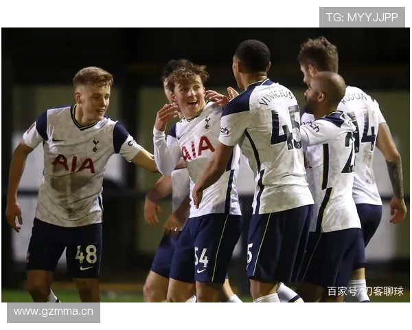 南安普顿迎战热刺，双方状态引人关注，争夺英超宝贵三分