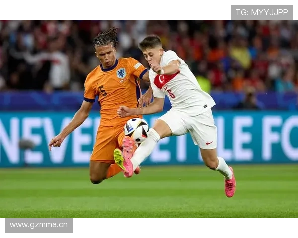 英超内森·阿克