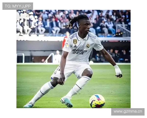 卡马文加评价两极分化:战术角色与比赛影响力解析 卡马文加评价两极分化:战术角色与比赛影响力解析