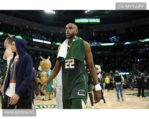 无球跑动为字母哥拉开空间米德尔顿比上季更稳定